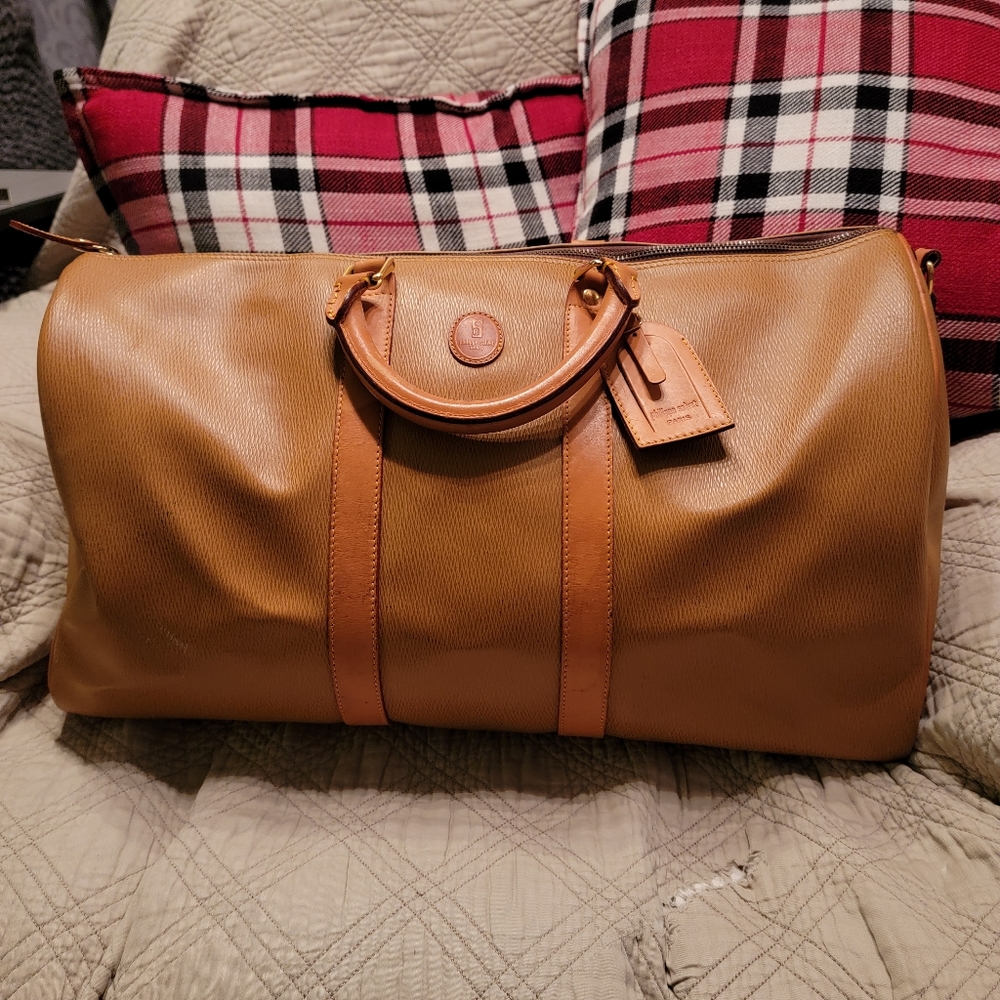 Leather duffel bag